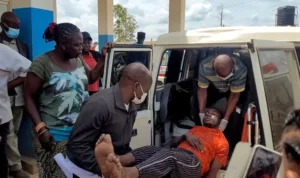 Alerta mundial por la propagación de una extraña cepa de ébola en África que ya causó al menos 88 fallecimientos