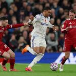 Utilice este título Aston Villa vs Liverpool, por la Premier League, EN VIVO: dónde ver y formaciones y cree en base a ese titulo original un titulo nuevo, preciso, comprensible y que no pierda relacion con el titulo original. Necesito que me devuelvas solo y nada mas que el titulo nuevo.