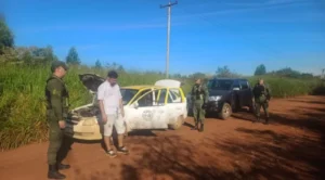 Detuvieron en Corrientes a un taxista con 300 ampollas de fentanilo ocultas que provenían de Paraguay