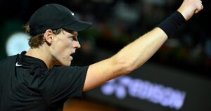 Jannik Sinner superó a Medvedev y jugará la final ante Casper Ruud