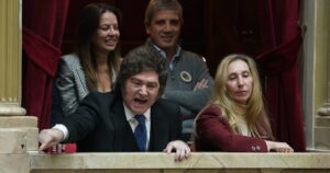 Javier Milei a los gritos y un Gabinete en shock