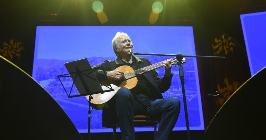 Joan Manuel Serrat recibirá el primer Premio de Honor de la Academia de la Música de España