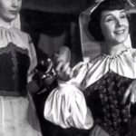 Utilice este título  La cachetada de Libertad Lamarque a Eva Perón: mito, motivo y exilio y cree en base a ese titulo original un titulo nuevo, preciso, comprensible y que no pierda relacion con el titulo original. Necesito que me devuelvas solo y nada mas que el titulo nuevo.
