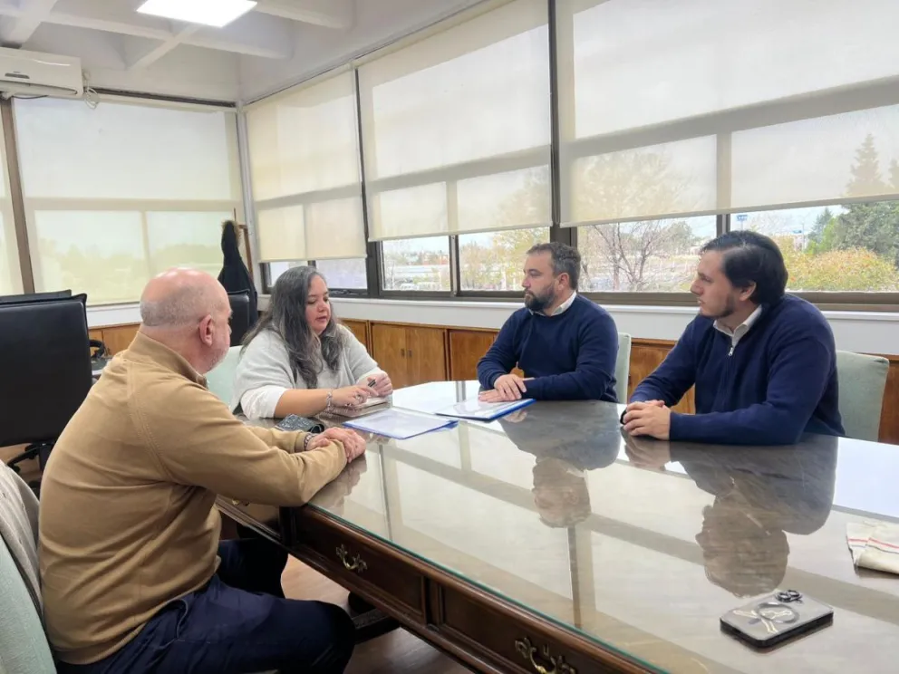 Provincia y cooperativas coordinan proyectos para fortalecer el sistema eléctrico