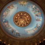 Utilice este título  Se cumplen 60 años de la cúpula de Raúl Soldi en el Teatro Colón y cree en base a ese titulo original un titulo nuevo, preciso, comprensible y que no pierda relacion con el titulo original. Necesito que me devuelvas solo y nada mas que el titulo nuevo.