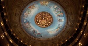 Se cumplen 60 años de la cúpula de Raúl Soldi en el Teatro Colón