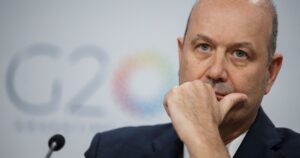 Sturzenegger defendió a Adorni y celebró la baja de la inflación