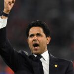 Utilice este título elogios de Al-Khelaifi para el DT español y ¿palo para Messi, Neymar y Mbappé? y cree en base a ese titulo original un titulo nuevo, preciso, comprensible y que no pierda relacion con el titulo original. Necesito que me devuelvas solo y nada mas que el titulo nuevo.
