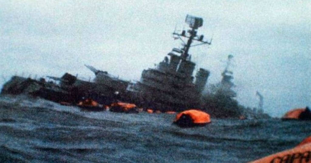 relatos en primera persona a 44 años del hundimiento que marcó la Guerra de Malvinas