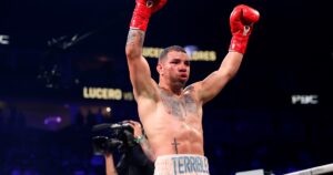 venció por decisión unánime al invicto Isaac Lucero