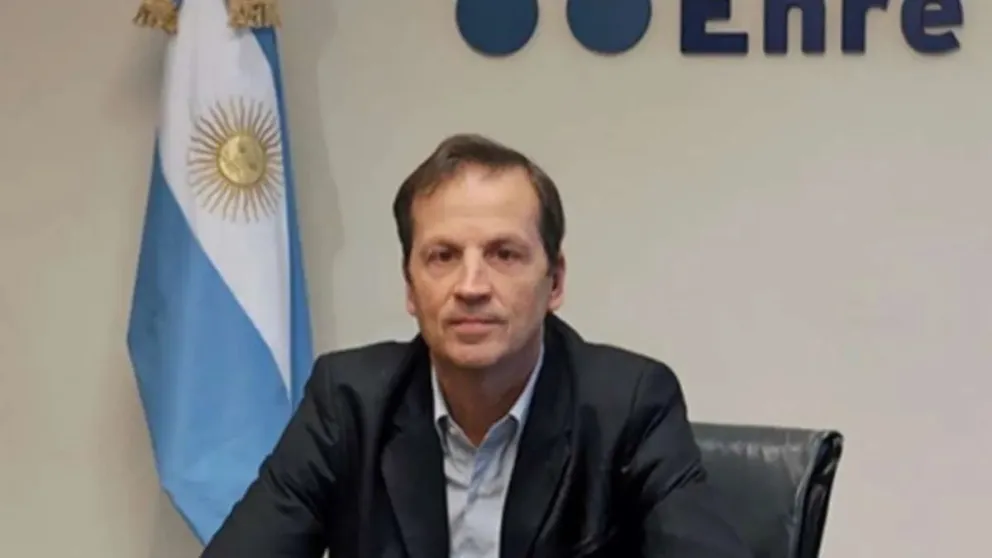 A menos de un mes de haber asumido la presidencia, Néstor Lamboglia renunció al ENRGE