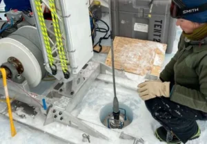 Científicos hallan en la Antártida hielo de 6 millones de años