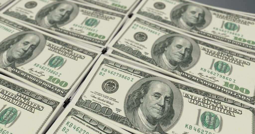 Dólar hoy y dólar blue, EN VIVO: a cuánto cotiza el oficial y cuál es el precio del paralelo este lunes 8 de junio, minuto a minuto