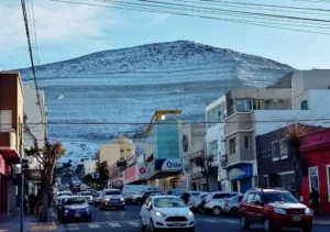 Durante la madrugada podrían llegar a caer algunos copos de nieve en Comodoro