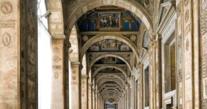 El Vaticano restaurará con láser la obra maestra de Rafael