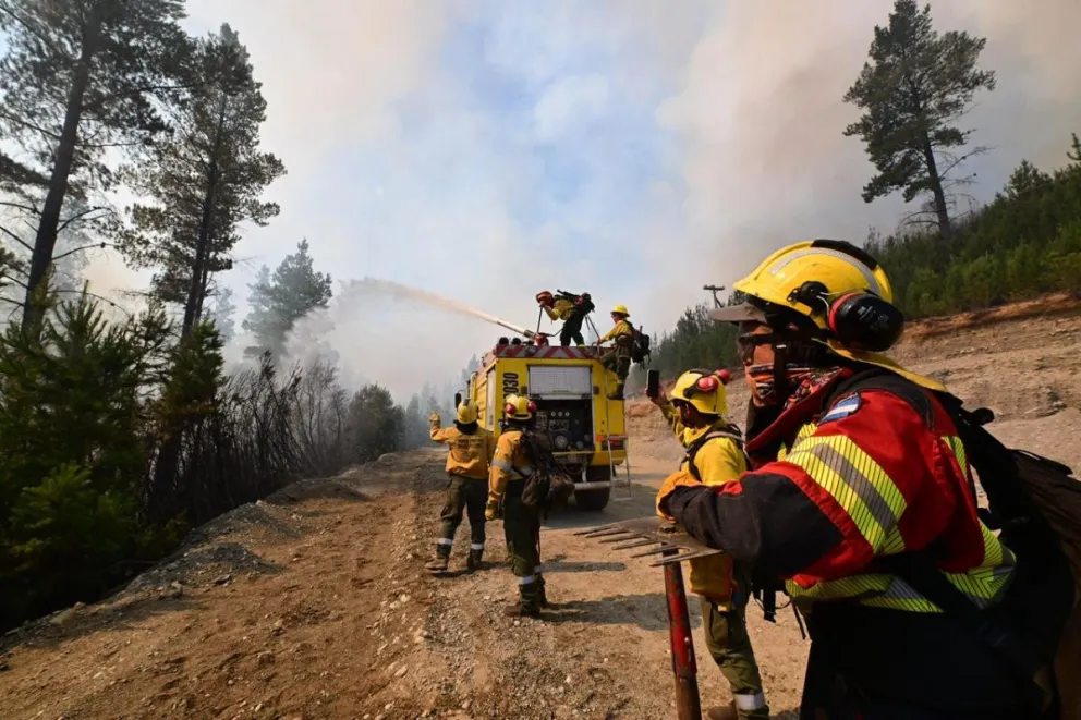 Impulsan una ley para prevenir incendios forestales y resguardar la zona patagónica