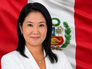 Keiko Fujimori lidera el balotaje en Perú, pero su rival acusa fraude