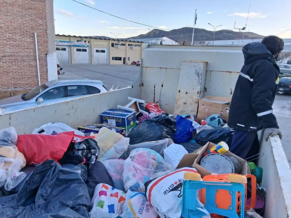 Lanzan una colecta para ayudar a familias de Gualjaina
