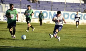 Newbery golea y es líder. En VIVO