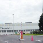 Utilice este título Techint dio de baja 150 contratos laborales de su fábrica de tubos de Valentín Alsina por la caída de actividad y cree en base a ese titulo original un titulo nuevo, preciso, comprensible y que no pierda relacion con el titulo original. Necesito que me devuelvas solo y nada mas que el titulo nuevo.