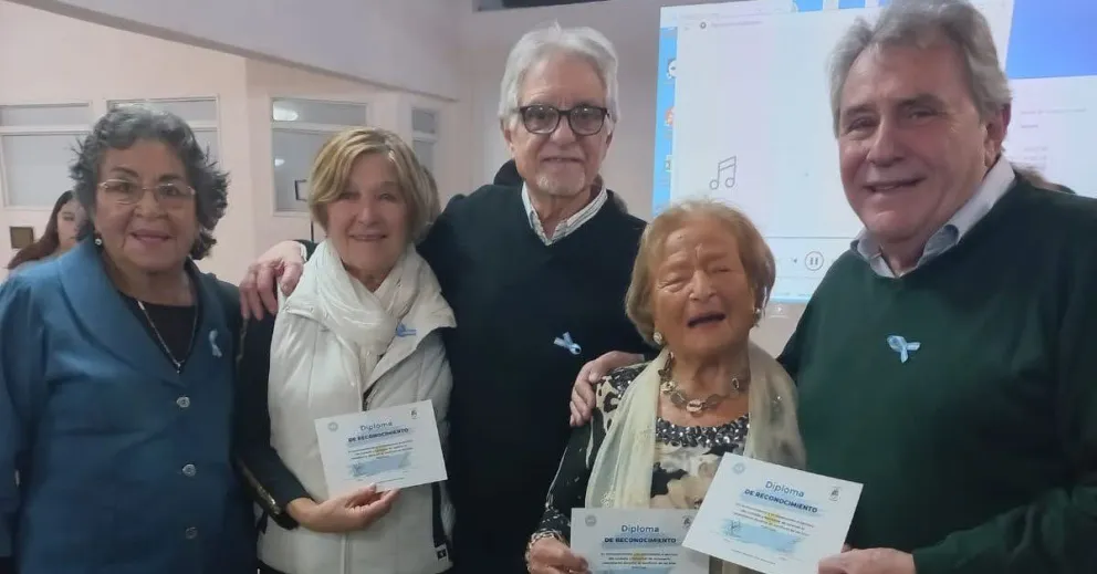 Todo está guardado en la memoria: emotivo homenaje a los héroes de la salud que cuidaron la región en 1982