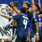 Utilice este título El detrás de escena de la bandera de “Malvinas argentinas” a los jugadores de la Scaloneta y la reivindicación de Tagliafico: “Más que decir, hacer” y cree en base a ese titulo original un titulo nuevo, preciso, comprensible y que no pierda relacion con el titulo original. Necesito que me devuelvas solo y nada mas que el titulo nuevo.