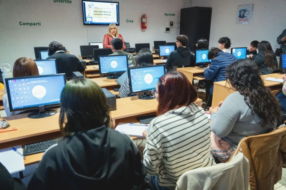 En la capital provincial se puso en marcha el primer taller de orientación laboral remunerado