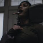 Utilice este título En llamas es un filme de terror extremo, de esos que hace que algunos espectadores abandonen la sala y cree en base a ese titulo original un titulo nuevo, preciso, comprensible y que no pierda relacion con el titulo original. Necesito que me devuelvas solo y nada mas que el titulo nuevo.