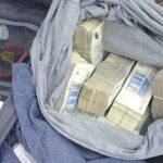 Utilice este título Encontró una mochila con casi $ 90 millones en la banquina de una ruta de La Pampa y vivió una pesadilla y cree en base a ese titulo original un titulo nuevo, preciso, comprensible y que no pierda relacion con el titulo original. Necesito que me devuelvas solo y nada mas que el titulo nuevo.