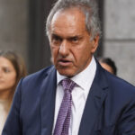 Utilice este título Habló Daniel Scioli tras el robo a su casa en Villa La Ñata, agradeció a los ministros de Seguridad de Nación y Provincia y cree en base a ese titulo original un titulo nuevo, preciso, comprensible y que no pierda relacion con el titulo original. Necesito que me devuelvas solo y nada mas que el titulo nuevo.