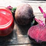 Utilice este título un estudio revela que beber jugo de remolacha durante solo dos semanas puede ayudar a bajar la presión arterial y cree en base a ese titulo original un titulo nuevo, preciso, comprensible y que no pierda relacion con el titulo original. Necesito que me devuelvas solo y nada mas que el titulo nuevo.