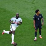 Utilice este título ¿el goleador de Bélgica se burló de Donald Trump? y cree en base a ese titulo original un titulo nuevo, preciso, comprensible y que no pierda relacion con el titulo original. Necesito que me devuelvas solo y nada mas que el titulo nuevo.