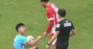 Arsenal y Talleres, a las piñas y patadas en un todos contra todos