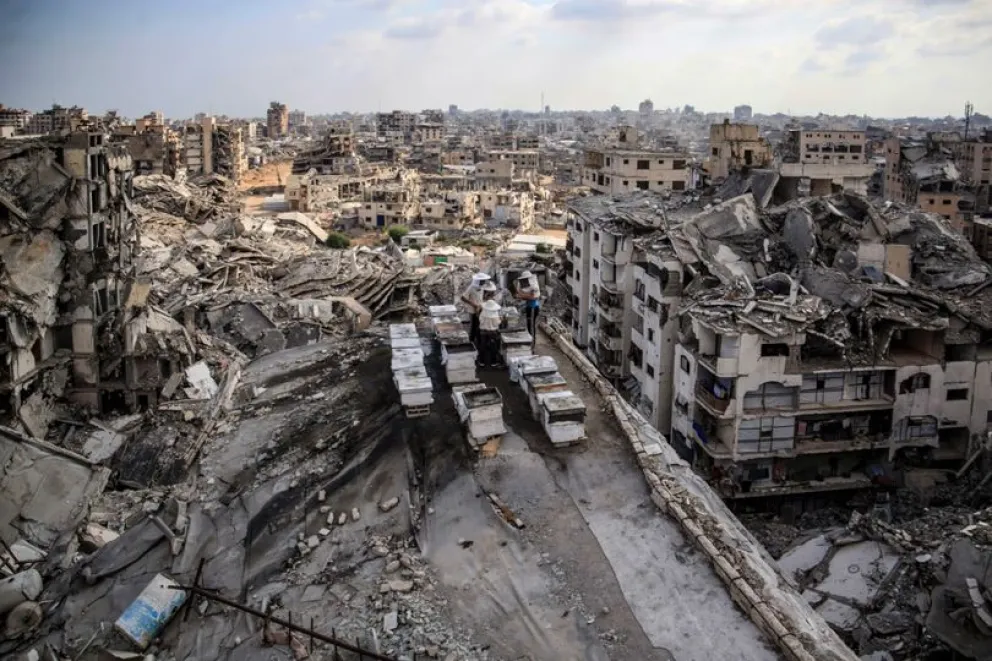 Ataque aéreo israelí impacta complejo hospitalario en Gaza