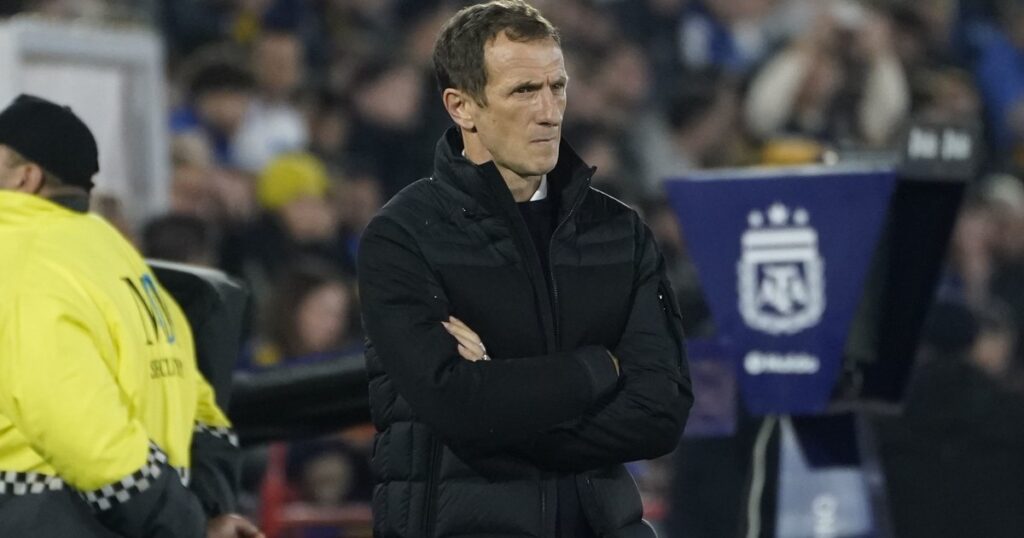 Boca visita a Recoleta en busca de los cuartos de final con una baja clave, pero podría debutar Valencia