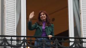Causa Vialidad: oficializaron el embargo del departamento de Cristina Kirchner