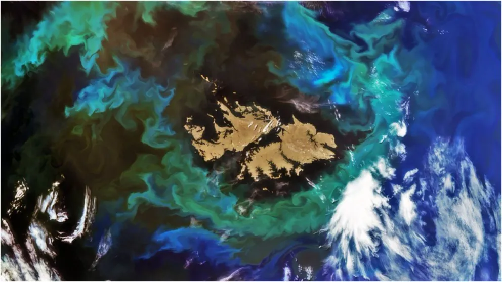 El extraño fenómeno visual en las Islas Malvinas que deslumbró a la NASA desde el espacio