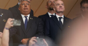 El hundimiento de Infantino y el peligro que se abre para Tapia