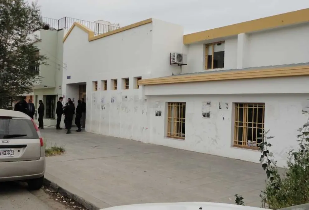 Liberaron a la acusada de atacar con un cúter y denuncian nuevas amenazas