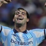 Utilice este título Milito tomó una drástica decisión y apartó al capitán Santiago Sosa del plantel y cree en base a ese titulo original un titulo nuevo, preciso, comprensible y que no pierda relacion con el titulo original. Necesito que me devuelvas solo y nada mas que el titulo nuevo.