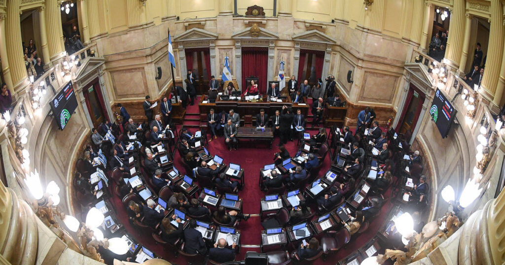 Por presión de los aliados y para evitar que se caiga la ley de propiedad privada, el Gobierno aceptó bajar el capítulo más cuestionado