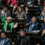 Utilice este título Se viene una sesión maratónica en Diputados con la reforma del Banco Central, Inocencia Fiscal y la ley de Patentes y cree en base a ese titulo original un titulo nuevo, preciso, comprensible y que no pierda relacion con el titulo original. Necesito que me devuelvas solo y nada mas que el titulo nuevo.