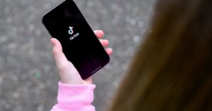 TikTok alcanza un acuerdo de 400 millones de dólares con el Departamento de Justicia de EE.UU. por violar leyes de privacidad infantil