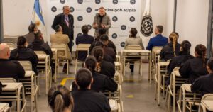 ahora le dan clases de hebreo a los efectivos de la PSA