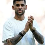 Utilice este título deja Tottenham para sumarse a la legión argentina liderada por Simeone y cree en base a ese titulo original un titulo nuevo, preciso, comprensible y que no pierda relacion con el titulo original. Necesito que me devuelvas solo y nada mas que el titulo nuevo.