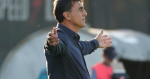la danza de nombres para sucederlo