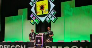muestran cómo se pueden hackear los controles biométricos de bancos y fintech de América Latina