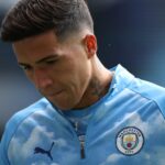 Utilice este título a qué hora juegan, formaciones y cómo ver el clásico y cree en base a ese titulo original un titulo nuevo, preciso, comprensible y que no pierda relacion con el titulo original. Necesito que me devuelvas solo y nada mas que el titulo nuevo.