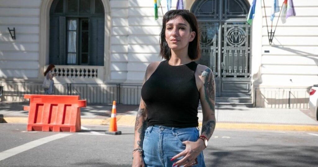 "El proyecto de Milei se desvirtuó cuando se dejó de pensar a los argentinos como personas y se comenzó a pensar en números"