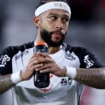 Utilice este título Estudiantes de La Plata denunció a Memphis Depay ante la Conmebol por gestos obscenos hacia la hinchada: qué sanción puede aplicarse y cree en base a ese titulo original un titulo nuevo, preciso, comprensible y que no pierda relacion con el titulo original. Necesito que me devuelvas solo y nada mas que el titulo nuevo.